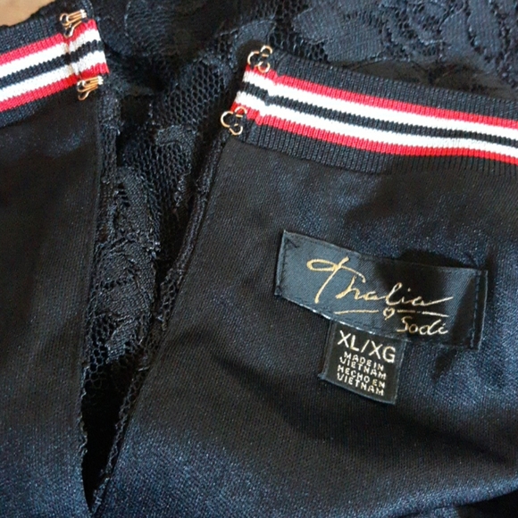 NWT Thalia Sodi Women's Metallic trim lace top - Picture 9 of 9